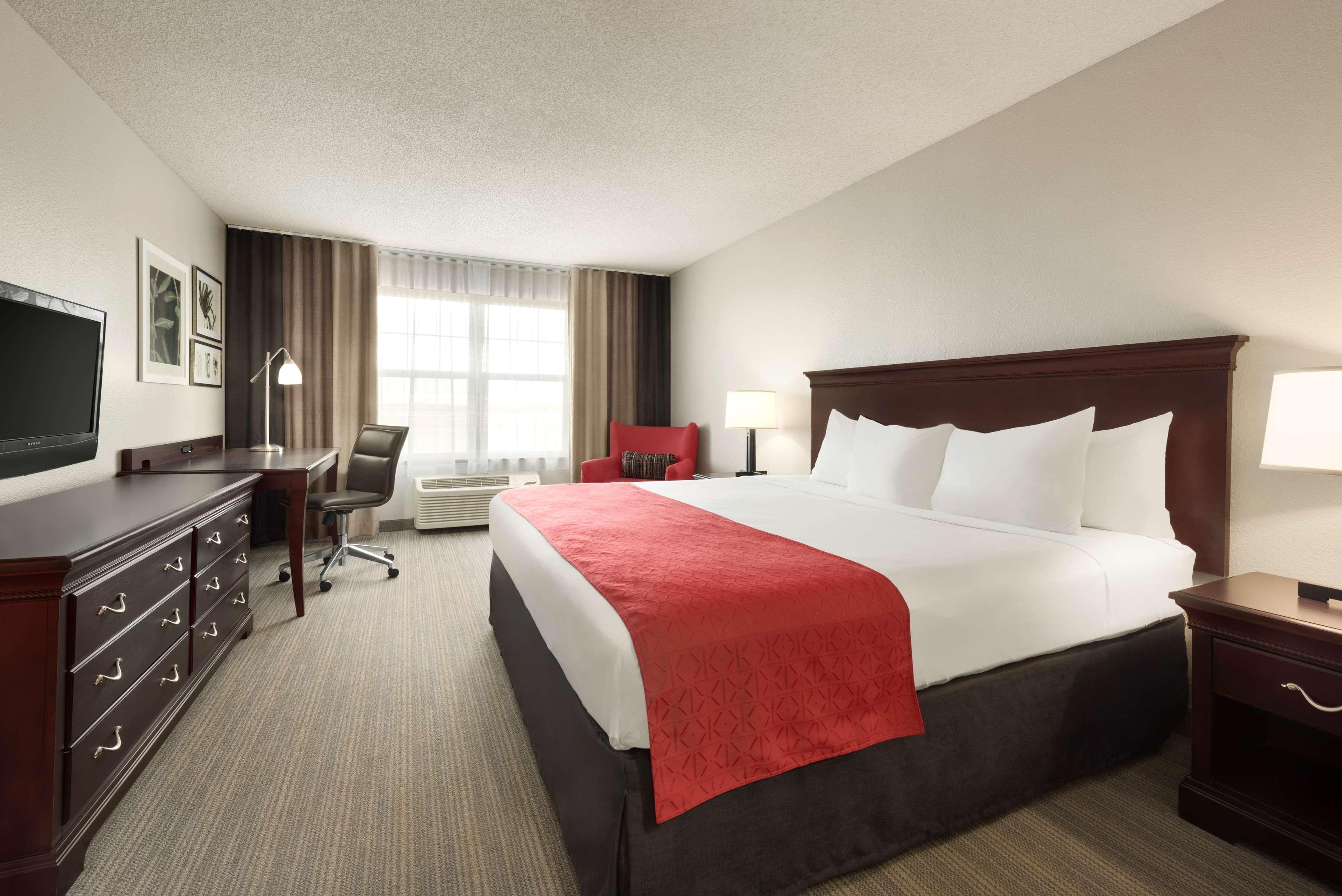 Bonner Springs Country Inn & Suites By Radisson, Kansas City At Village West, Ks מראה חיצוני תמונה