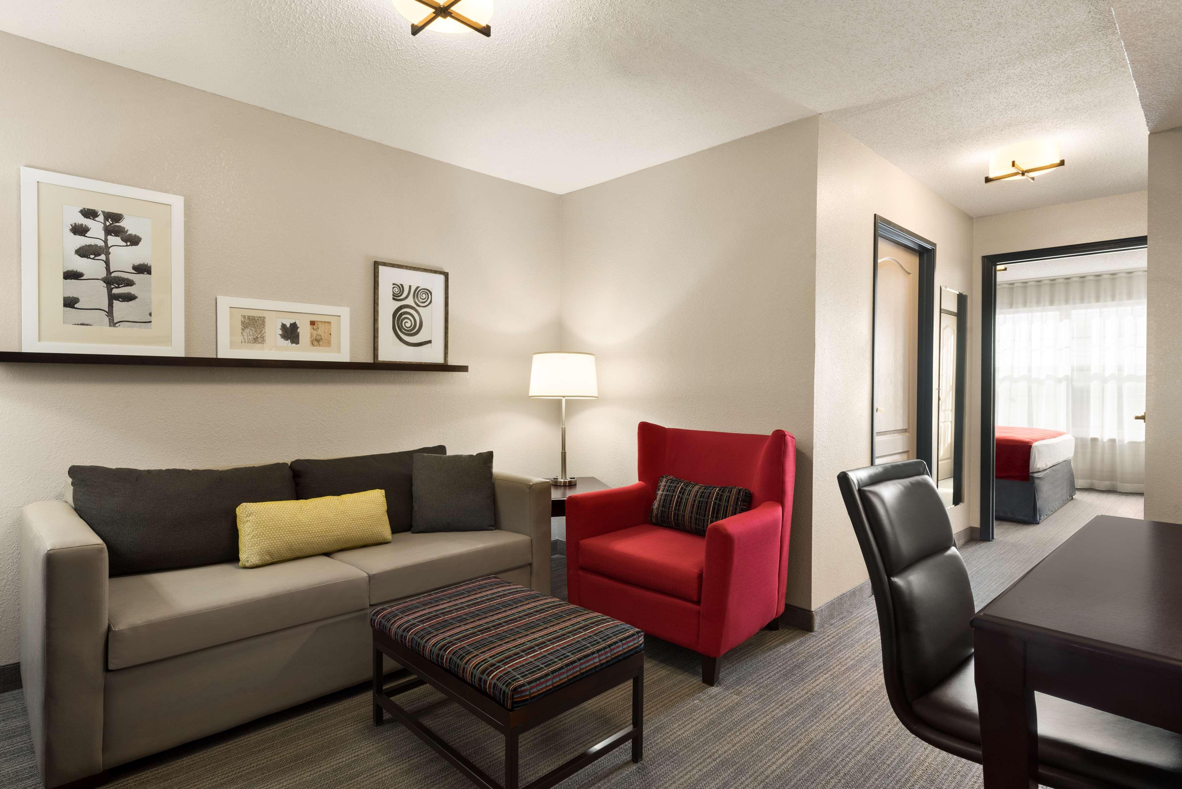 Bonner Springs Country Inn & Suites By Radisson, Kansas City At Village West, Ks מראה חיצוני תמונה