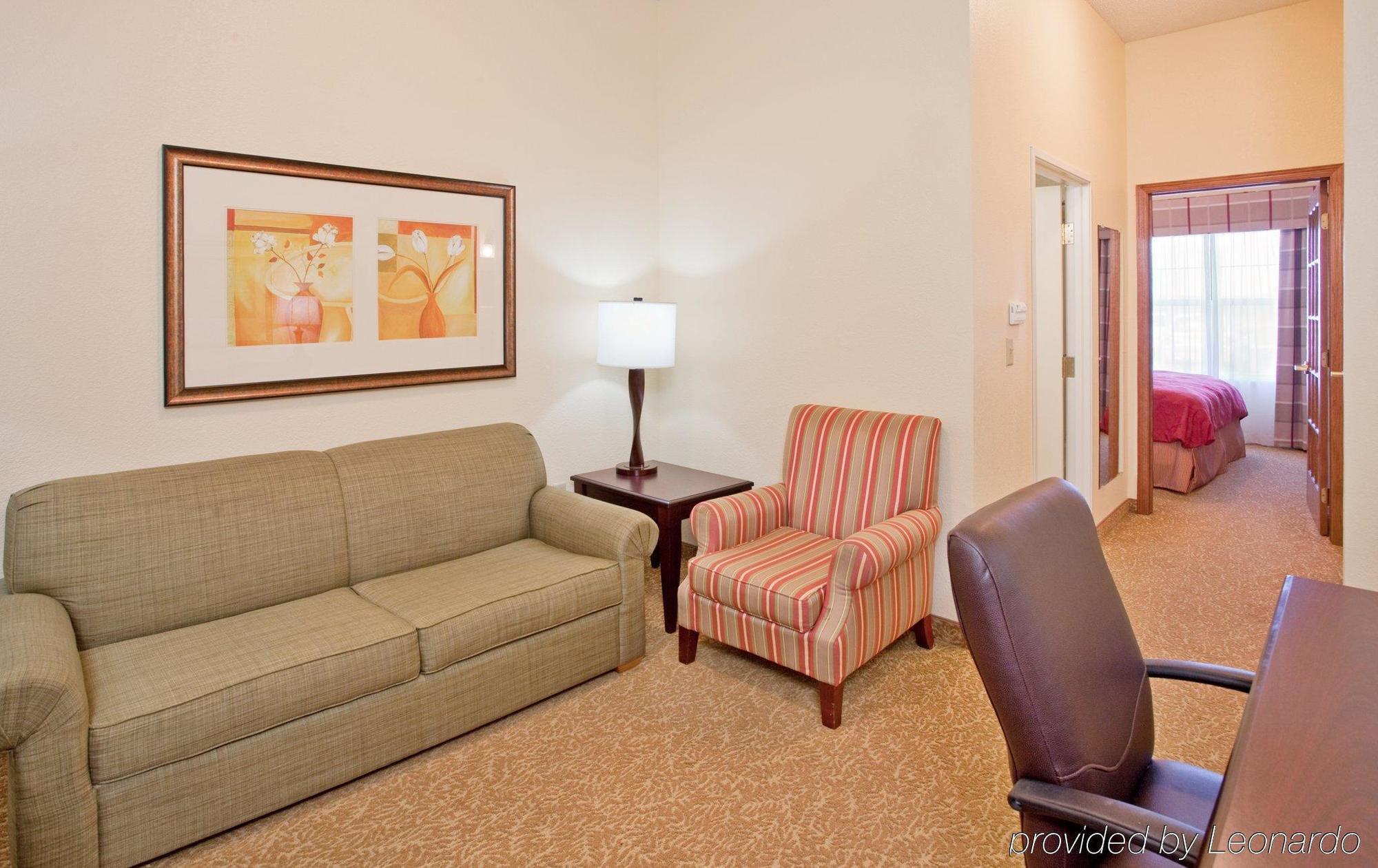 Bonner Springs Country Inn & Suites By Radisson, Kansas City At Village West, Ks חדר תמונה