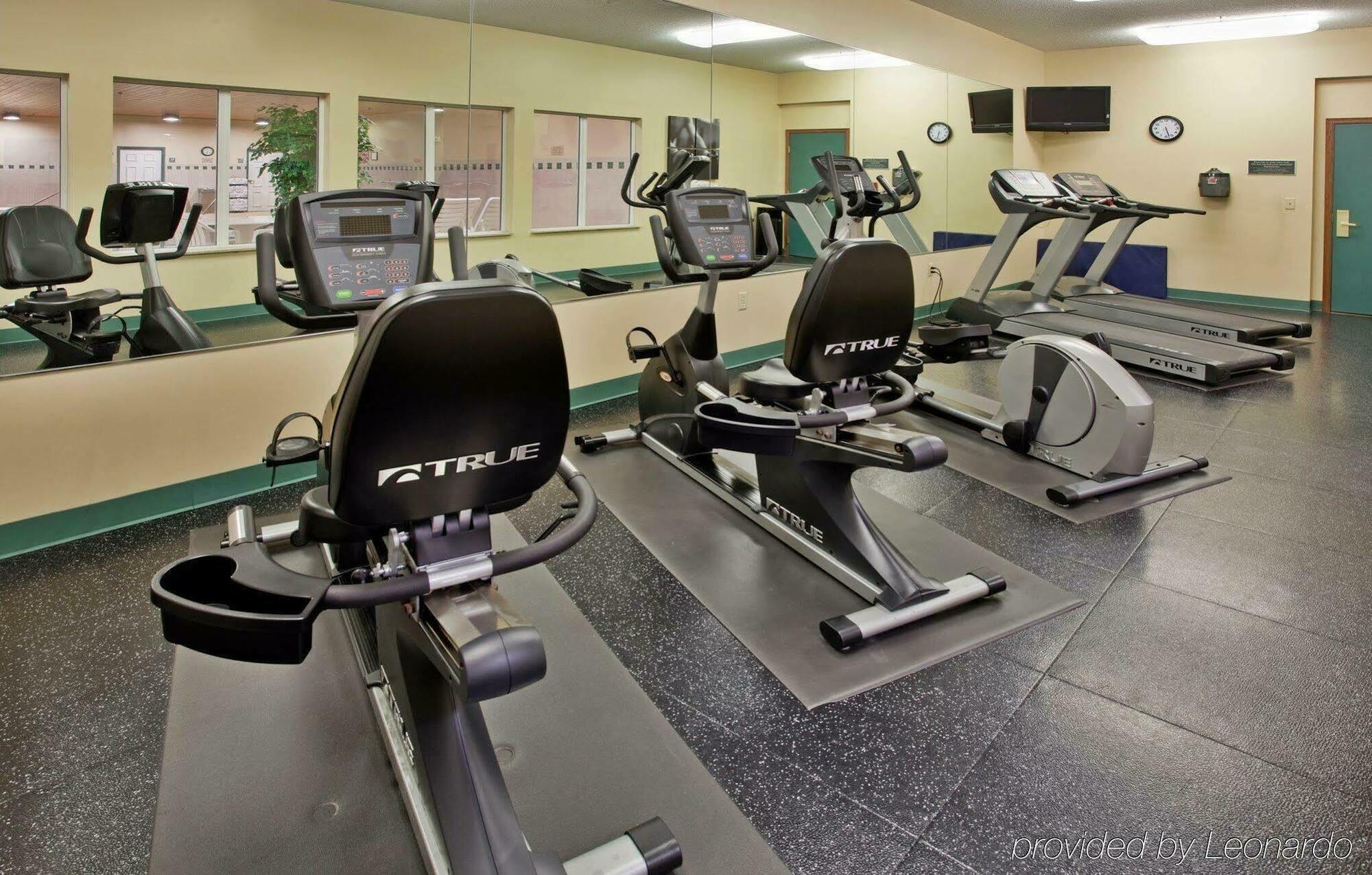 Bonner Springs Country Inn & Suites By Radisson, Kansas City At Village West, Ks מתקנים תמונה